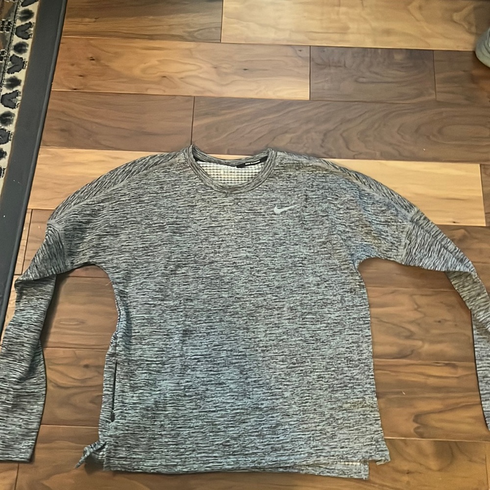 nike thermal long sleeve